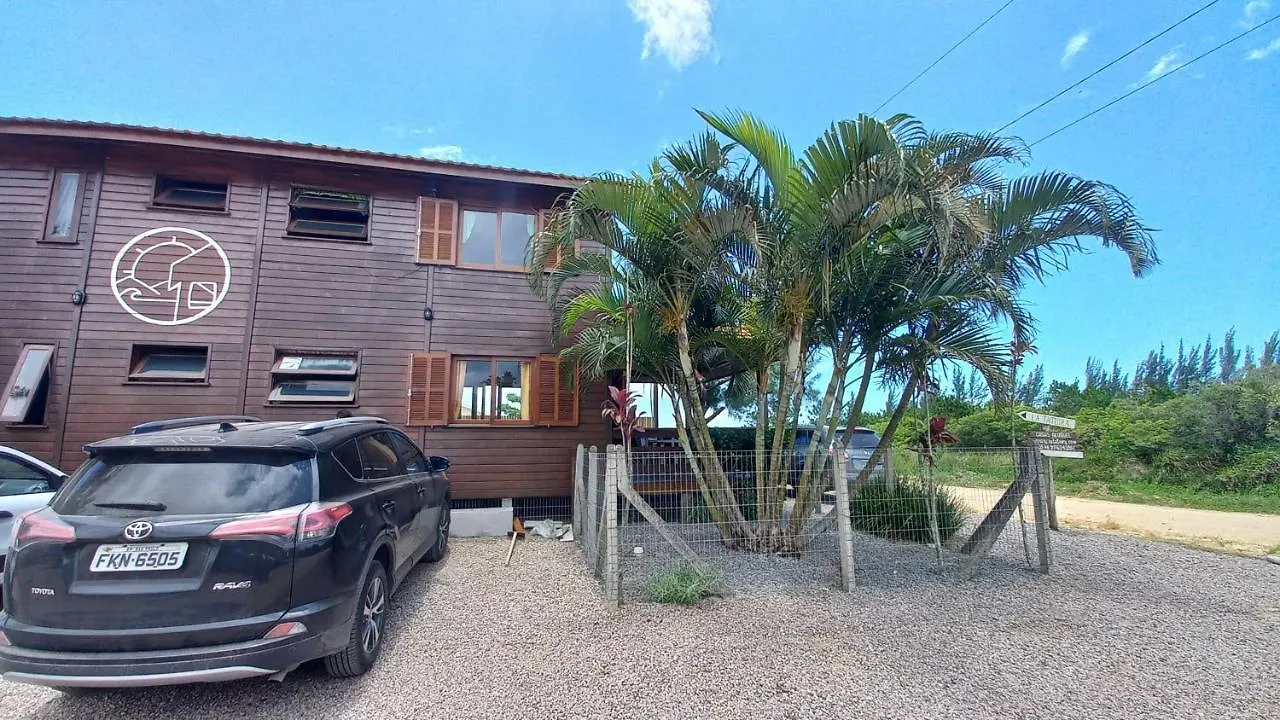 Tatil Evi La Tatuira, Cabana Amarela Pinheira
